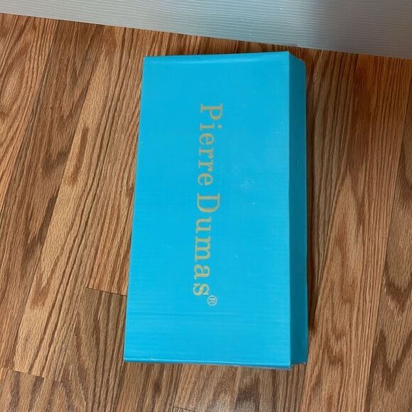 Pierre Dumas Arya Navy Blue, 6 - Picture 5 of 9